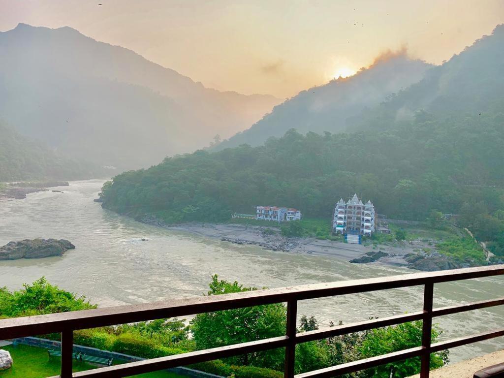 Aloha Serenity Apartments Rishikesh Exterior photo